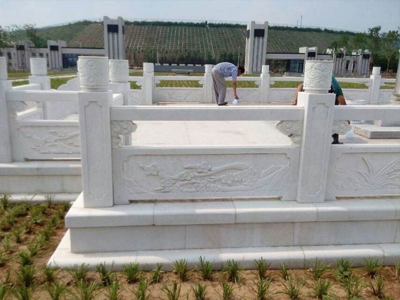 漢白玉石雕欄桿價(jià)格